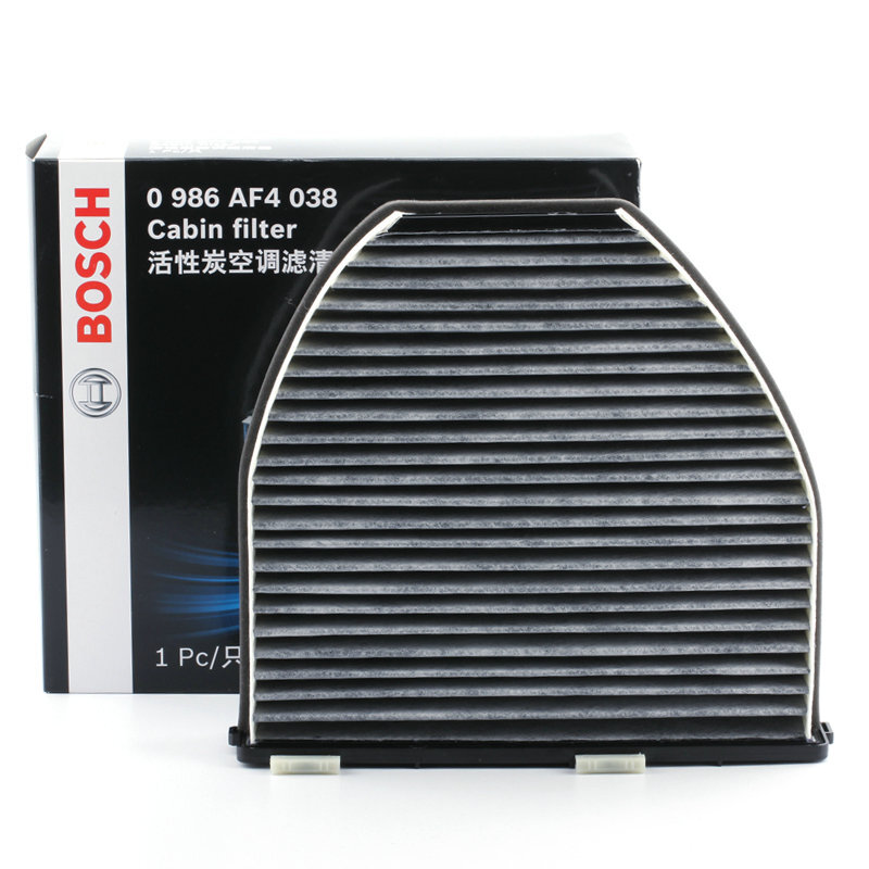 博世活性炭空調(diào)濾清器評(píng)測 W204奔馳C180的‘空氣守護(hù)者’